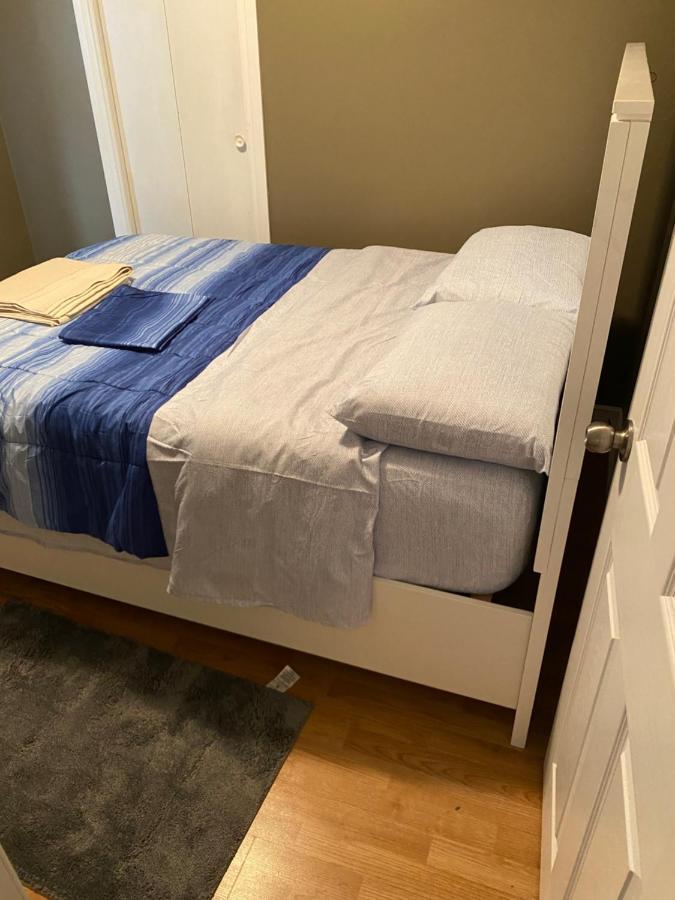 Windsor Airport Room Accommodation Exterior foto